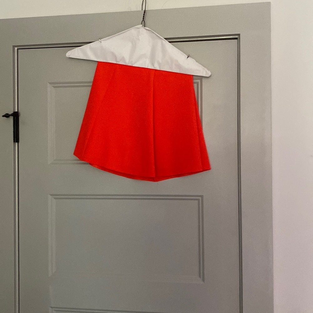 Blush Bright Orange Shorts Size Large